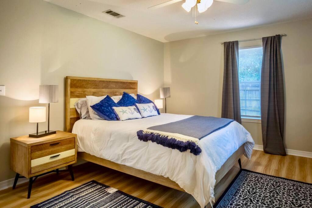 Life'S A Breeze - Updated 3Br 5Min To Pcola Beach Gulf Breeze Extérieur photo