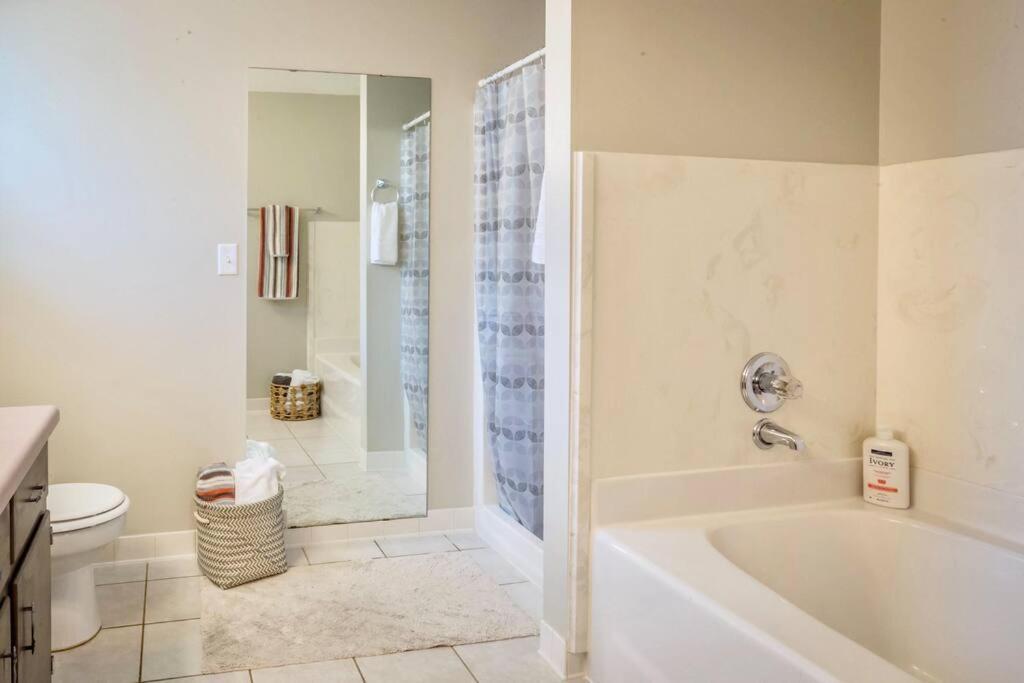 Life'S A Breeze - Updated 3Br 5Min To Pcola Beach Gulf Breeze Extérieur photo