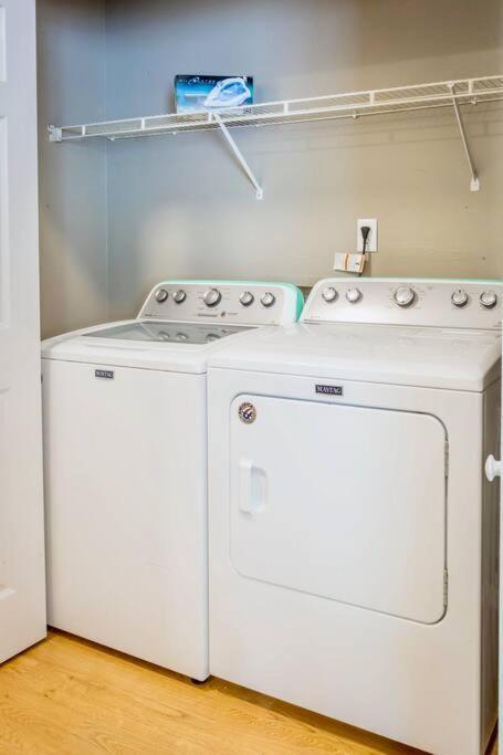 Life'S A Breeze - Updated 3Br 5Min To Pcola Beach Gulf Breeze Extérieur photo