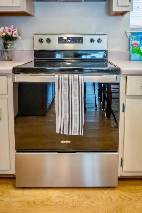 Life'S A Breeze - Updated 3Br 5Min To Pcola Beach Gulf Breeze Extérieur photo