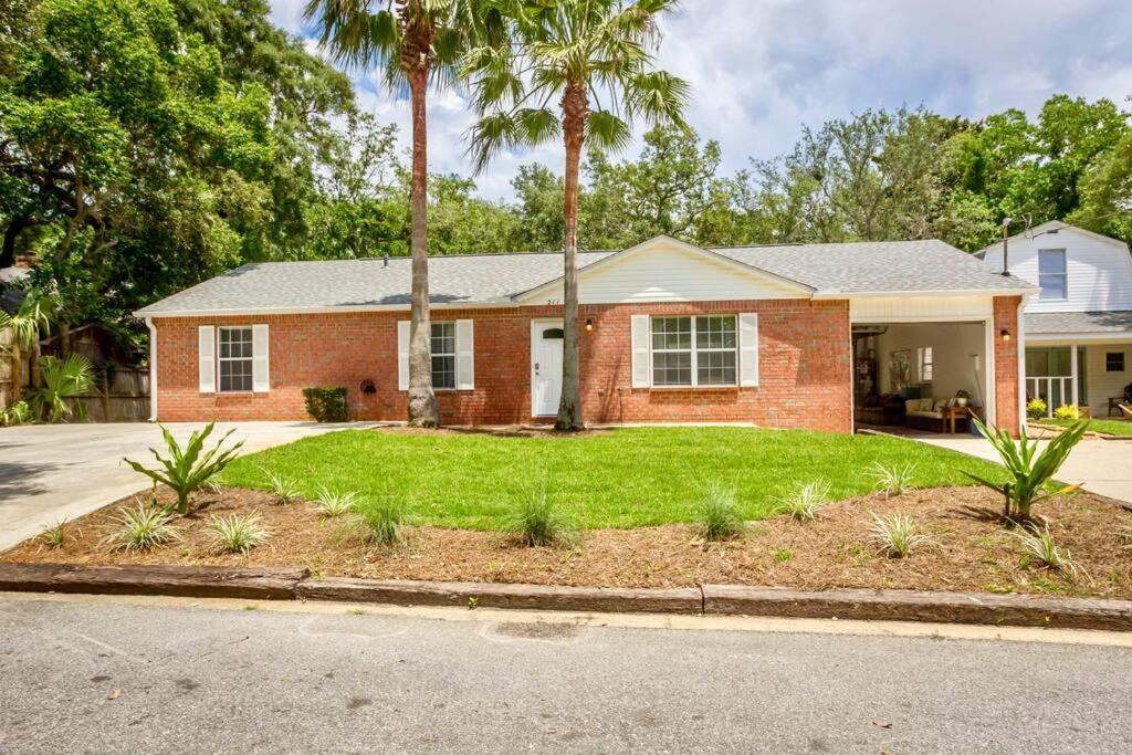 Life'S A Breeze - Updated 3Br 5Min To Pcola Beach Gulf Breeze Extérieur photo