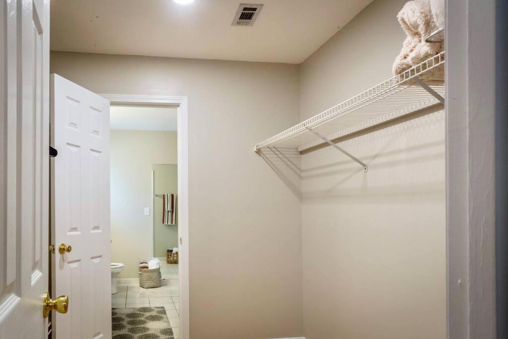 Life'S A Breeze - Updated 3Br 5Min To Pcola Beach Gulf Breeze Extérieur photo